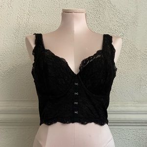 Victoria’s Secret Lace Sexy Bra 36D 🦇